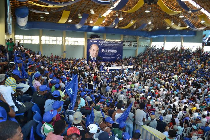 Pelegrín critica acciones Embajador de EU; dice que el Gobierno las auspicia imagen