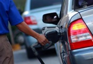 Aumentan precios de los combustibles en Dominicana