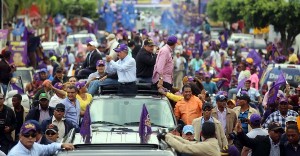 Danilo moviliza cientos  de personas en Villa Altagracia, Bonao y La Vega