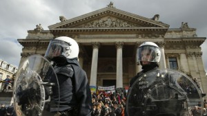 Temen que ISIS utilice tácticas guerrilleras en Europa