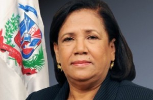 Miriam Cabral promete promover ley del primer empleo