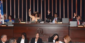 El Senado acoge solicitud de la JCE suspender «barrilito» en campaña