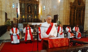 Sermón 7 Palabras critica políticos, feminicidios y la homosexualidad