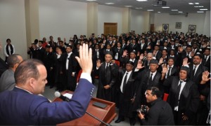 Más de 200 abogados reciben certificación