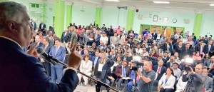 Miguel Vargas juramenta renunciantes del PRM; Rafael Suberví pide «perdón»