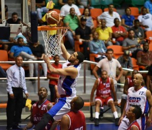 GUG y CDP avanzan en el basket superior Santiago
