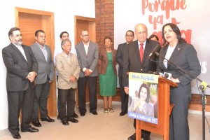 Minou presenta a Mario Bergés como candidato a Vicepresidente