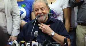 BRASIL: Lula lidera intención del voto