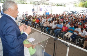 Vargas insiste Abinader “solo hace denuncias sin fundamento”