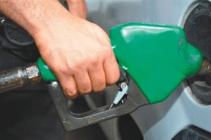 Aumentan precios combustibles