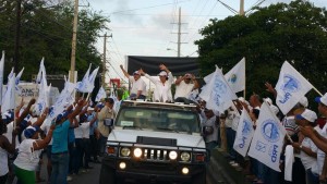 Esposa de líder PRD se destaca en caravanas Medina Esposa de líder PRD se destaca en caravanas Medina