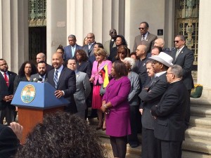 El Bronx declara “Día de solidaridad con Ecuador” El Bronx declara “Día de solidaridad con Ecuador”