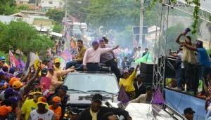 Danilo aconseja a peledeístas y a simpatizantes no fraccionar el voto Danilo aconseja a peledeístas y a simpatizantes no fraccionar el voto