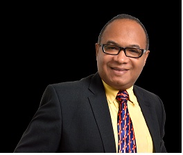 Presidente comunicadores cristianos aspira a diputado en el DN