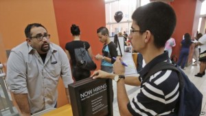 Aumenta levemente el desempleo en EE.UU. Aumenta levemente el desempleo en EE.UU.