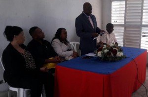 SAN CRISTOBAL: Gobierno construye 43 escuelas más