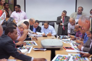 JCE presenta a delegados polÃticos boletas electorales comicios 2016 JCE presenta a delegados polÃticos boletas electorales comicios 2016