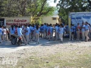 BARAHONA: PN retiene menor lanzó bomba en escuela