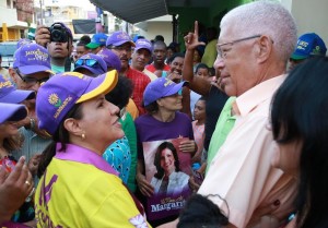 Margarita en Manganagua; llama mujeres apoderarse tecnología