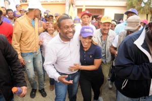 René Polanco dice es prioridad asfaltar los barrios de Santo Domingo Norte René Polanco dice es prioridad asfaltar los barrios de Santo Domingo Norte
