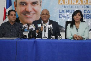 PRM niega «campaña sucia»; dice el Gobierno y PLD son expertos en eso PRM niega «campaña sucia»; dice el Gobierno y PLD son expertos en eso