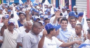 Arnaud: la verdadera encuesta es el pueblo que pide  cambio