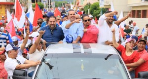 Abinader dice bajará impuestos; dice castigan consumo y producción