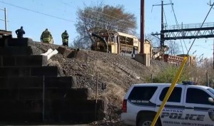 Dos muertos tras descarrilarse tren de Amtrak en Filadelfia Dos muertos tras descarrilarse tren de Amtrak en Filadelfia