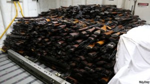 EE.UU. intercepta armas iraníes con destino a Yemen EE.UU. intercepta armas iraníes con destino a Yemen