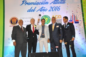 ACD escoge a Luguelín Santos el «Atleta del Año»