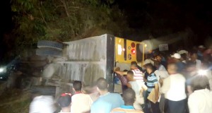 Unas 25 personas resultan heridas en accidente Boulevard Bávaro
