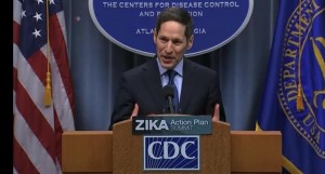 EE.UU. desvía fondos del ébola para combatir el zika