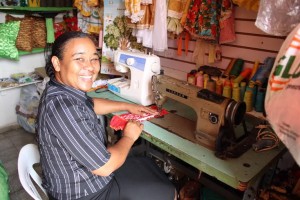 SPM: Joselyn Vásquez dejó su empleo, se capacitó y ahora es microempresaria