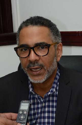 Presidente Abinader enfrenta escándalo de corrupción en Senasa con mano firme