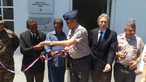 BARAHONA: Jefe PN inaugura oficina de Atención al Ciudadano