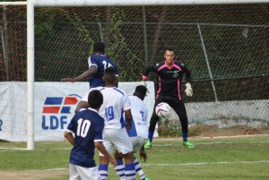 La Vega y San Cristóbal triunfan en LDF Popular