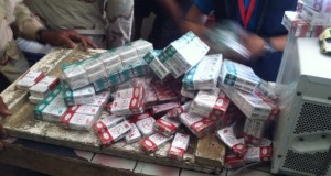 Decomisan contrabando de cigarrillos y alimentos vencidos