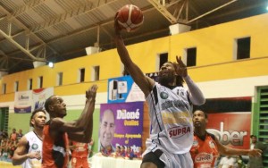 La Cancha y Don Bosco ganan en basket de Moca