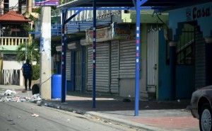 NAVARRETE: Huelga paraliza principales actividades