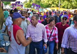 Reinaldo Pared Pérez ve sensatez medios al no pasar material del PRM Reinaldo Pared Pérez ve sensatez medios al no pasar material del PRM