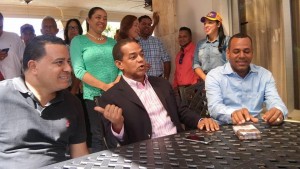 TAMBORIL: Valentín afirma ha complido con el municipio