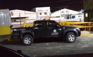 JCE confisca vehículo Ministerio Educación utilizado en campaña JCE confisca vehículo Ministerio Educación utilizado en campaña