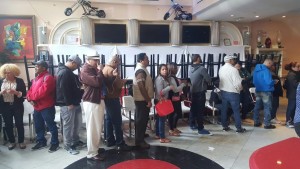 Dominicanos acudieron a llamado al voto en Nueva York Dominicanos acudieron a llamado al voto en Nueva York