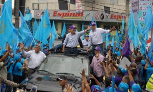 SANTIAGO: Danilo recibe gran respaldo; insiste en no fraccionar