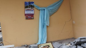 ECUADOR:  FMI otorga crédito «sin condiciones», informa Correa