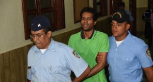 Disponen arresto domiciliario hombre lanzó bomba a Casa PLD