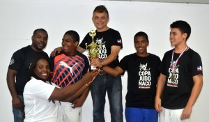 Naco gana la Copa Invitacional de Judo