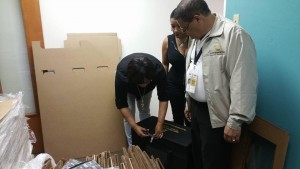 OCLEE entrega material a usar mesas electorales Puerto Rico OCLEE entrega material a usar mesas electorales Puerto Rico