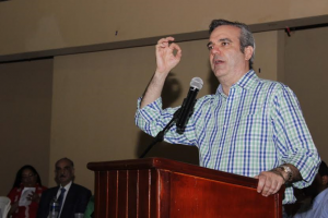 Abinader denuncia plan PLD para volver a imponer reelección en 2020