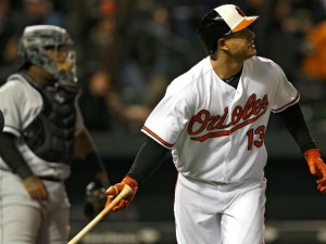 Machado y Polanco conectan dos jonrones cada uno Machado y Polanco conectan dos jonrones cada uno